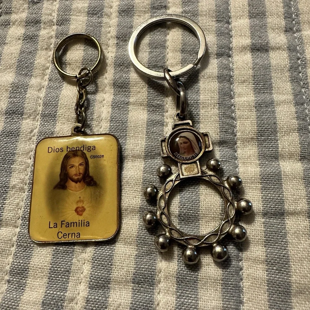 Religious‎ Souvenir Keychain , Set of 2